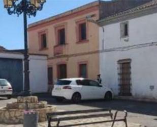 Exterior view of Flat for sale in Valdetorres  with Private garden, Furnished and Community parking