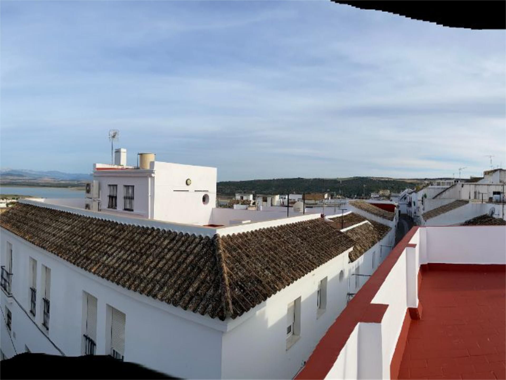Vista exterior de Pis en venda en Bornos amb Aire condicionat, Calefacció i Jardí privat