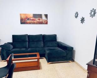 Living room of Flat to share in El Puerto de Santa María  with Furnished