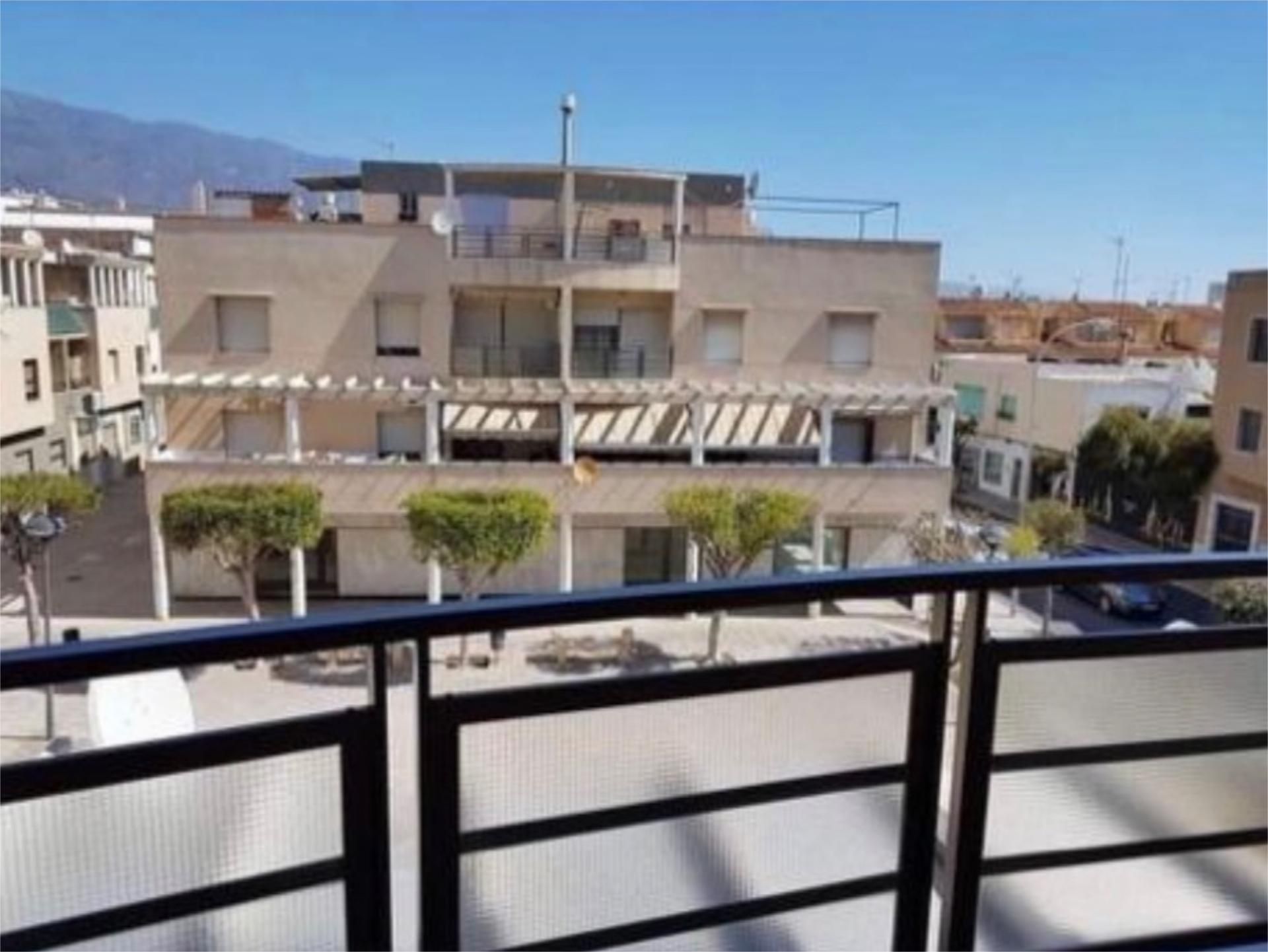 Vista exterior de Pis en venda en El Ejido amb Aire condicionat, Calefacció i Terrassa