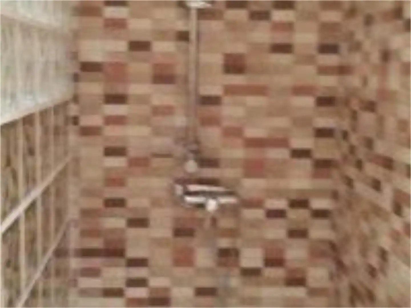 Badezimmer von Maisonette zum Verkauf in Torredelcampo mit Heizung, Terrasse und Möbliert