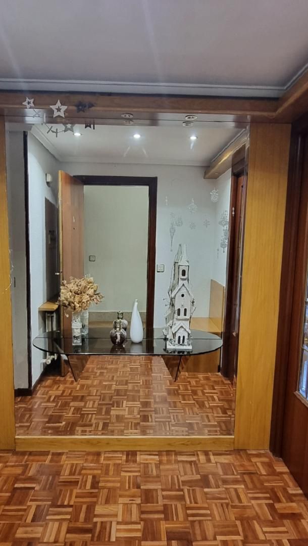 Pis en venda en Vitoria - Gasteiz amb Calefacció, Jardí privat i Parquet