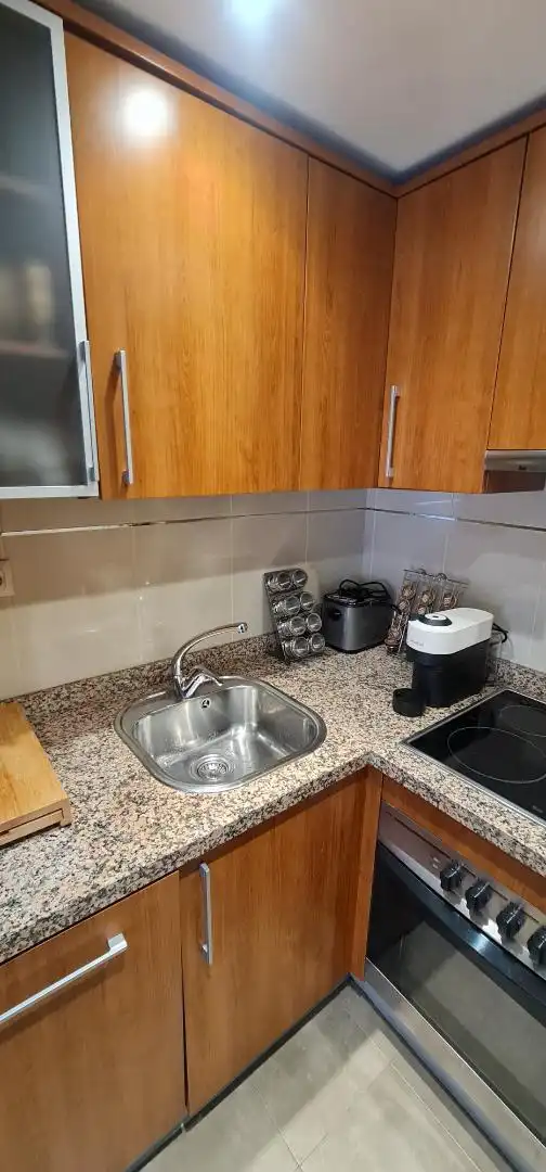 Apartament de lloguer a Avenida de Carlos Haya, 5, Carranque - Haza Cuevas Apartament de lloguer a Avenida de Carlos Haya, 5, Carranque - Haza Cuevas