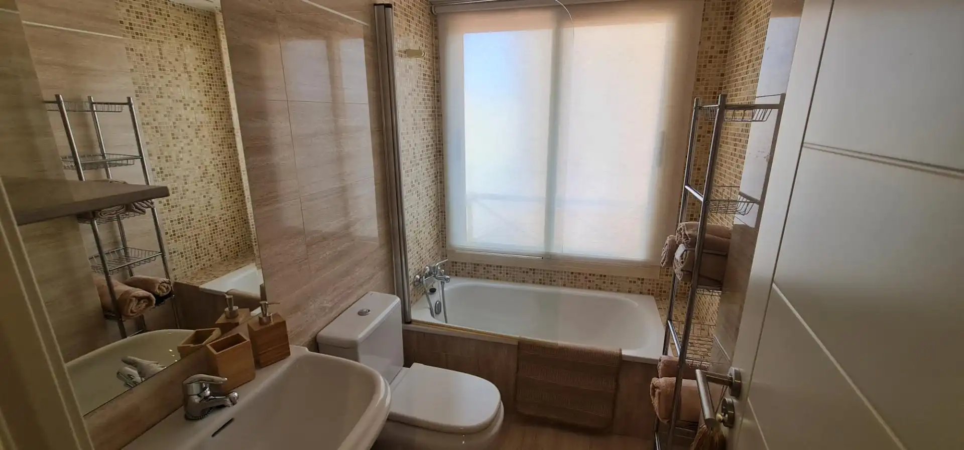 Apartament de lloguer a Avenida de Carlos Haya, 5, Carranque - Haza Cuevas Apartament de lloguer a Avenida de Carlos Haya, 5, Carranque - Haza Cuevas