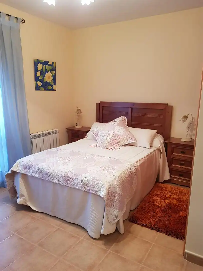 Casa o chalet en venta en Calle Paraguay, 1456, Los Ángeles de San Rafael Habitación de Casa o chalet en venta en El Espinar con Terraza y Piscina