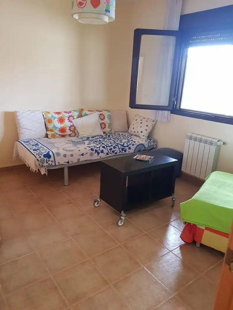Casa o chalet en venta en Calle Paraguay, 1456, Los Ángeles de San Rafael Sala de estar de Casa o chalet en venta en El Espinar con Terraza y Piscina