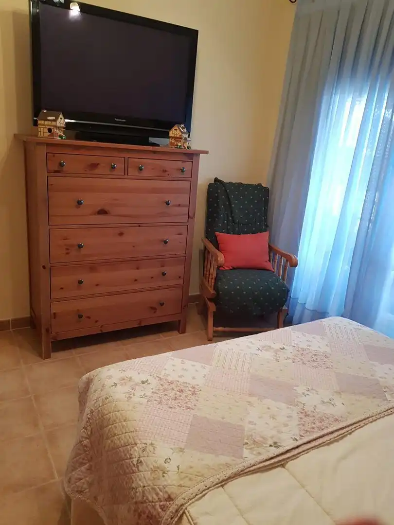 Casa o chalet en venta en Calle Paraguay, 1456, Los Ángeles de San Rafael Habitación de Casa o chalet en venta en El Espinar con Terraza y Piscina