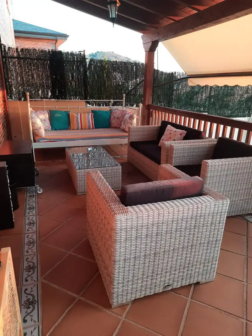 Casa o chalet en venta en Calle Paraguay, 1456, Los Ángeles de San Rafael Terraza de Casa o chalet en venta en El Espinar con Terraza y Piscina