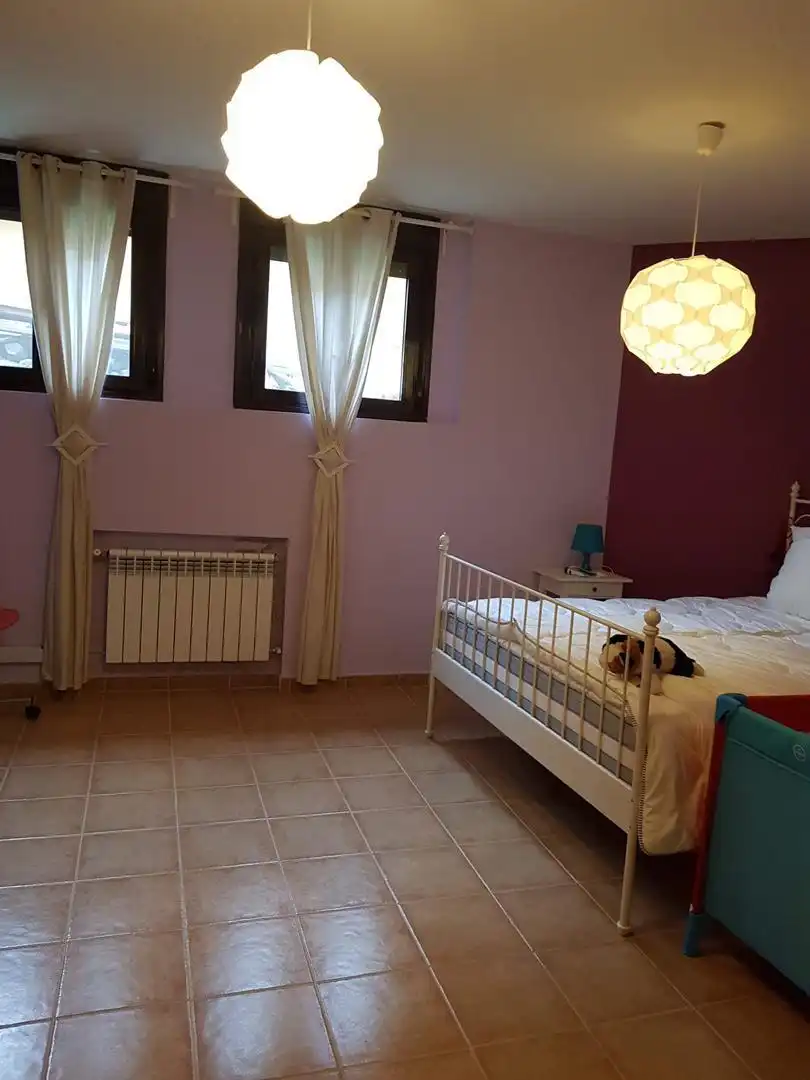 Casa o chalet en venta en Calle Paraguay, 1456, Los Ángeles de San Rafael Habitación de Casa o chalet en venta en El Espinar con Terraza y Piscina