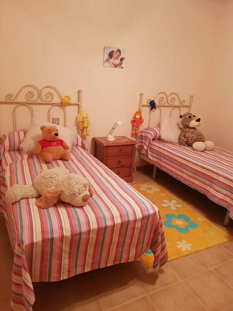 Casa o chalet en venta en Calle Paraguay, 1456, Los Ángeles de San Rafael Habitación de Casa o chalet en venta en El Espinar con Terraza y Piscina