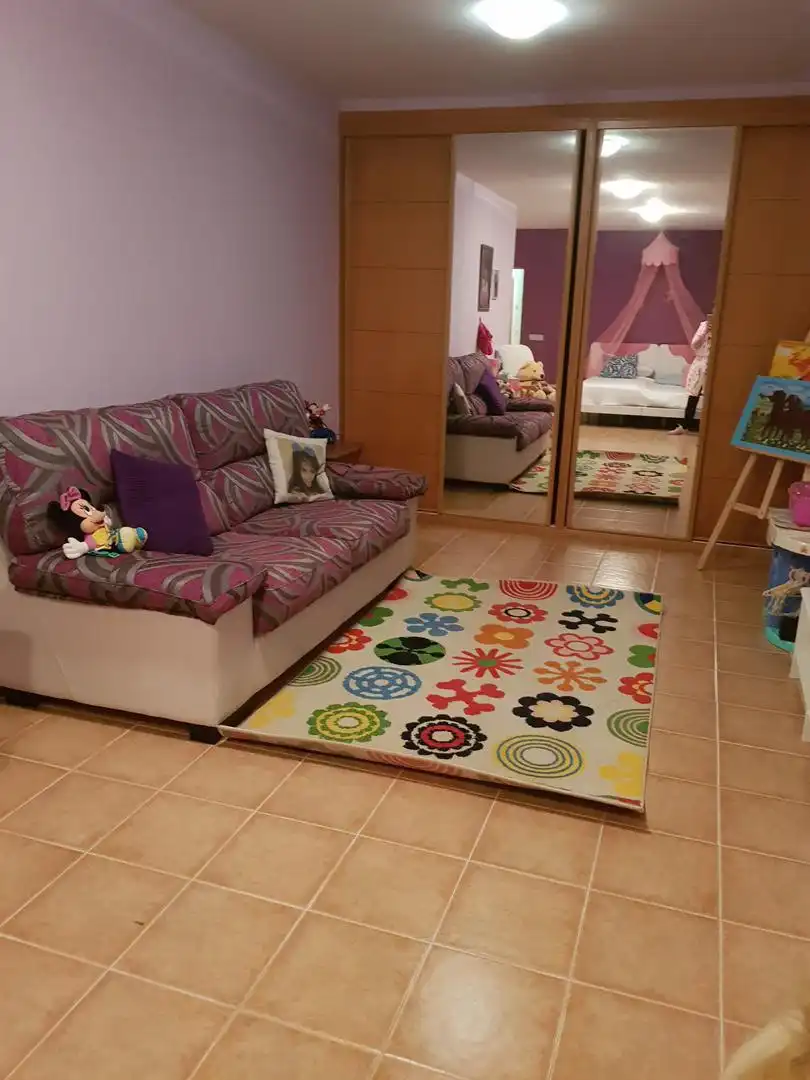 Casa o chalet en venta en Calle Paraguay, 1456, Los Ángeles de San Rafael Sala de estar de Casa o chalet en venta en El Espinar con Terraza y Piscina