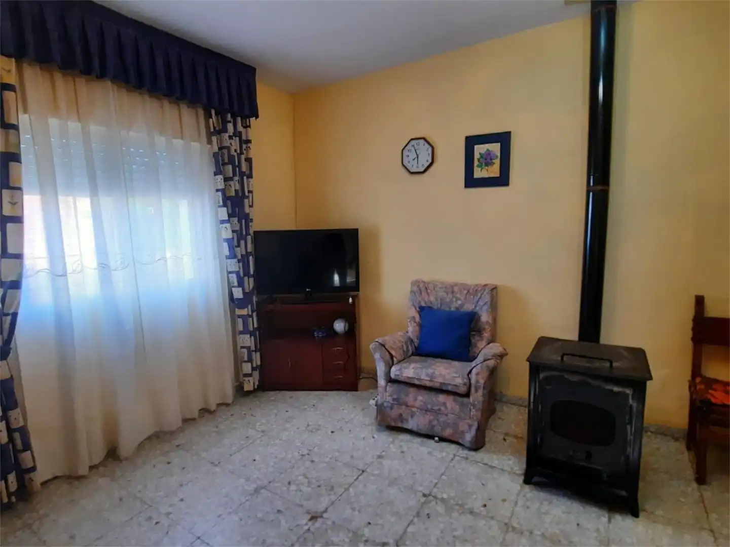 Casa o chalet en venta en Calle José Antonio C, 17, Malagón Sala de estar de Casa o chalet en venta en Malagón con Calefacción, Jardín privado y Trastero