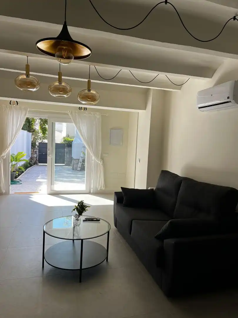 Apartments for rent in Calle Concejal Matías Abela, 3, Pedregalejo - Morlaco