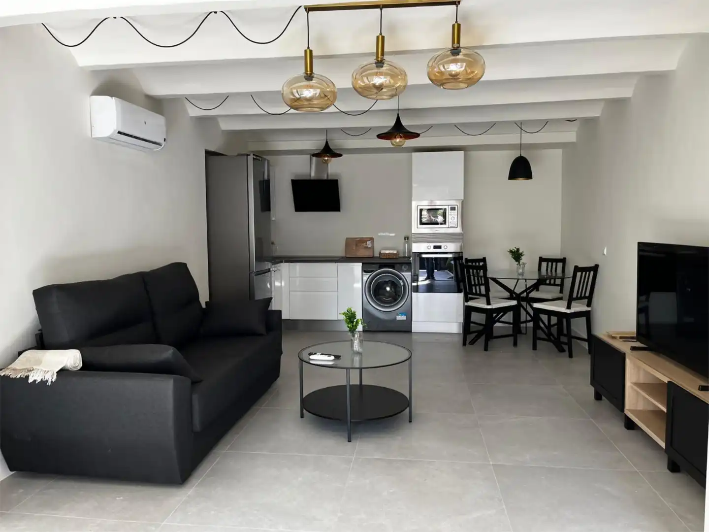 Apartments for rent in Calle Concejal Matías Abela, 3, Pedregalejo - Morlaco