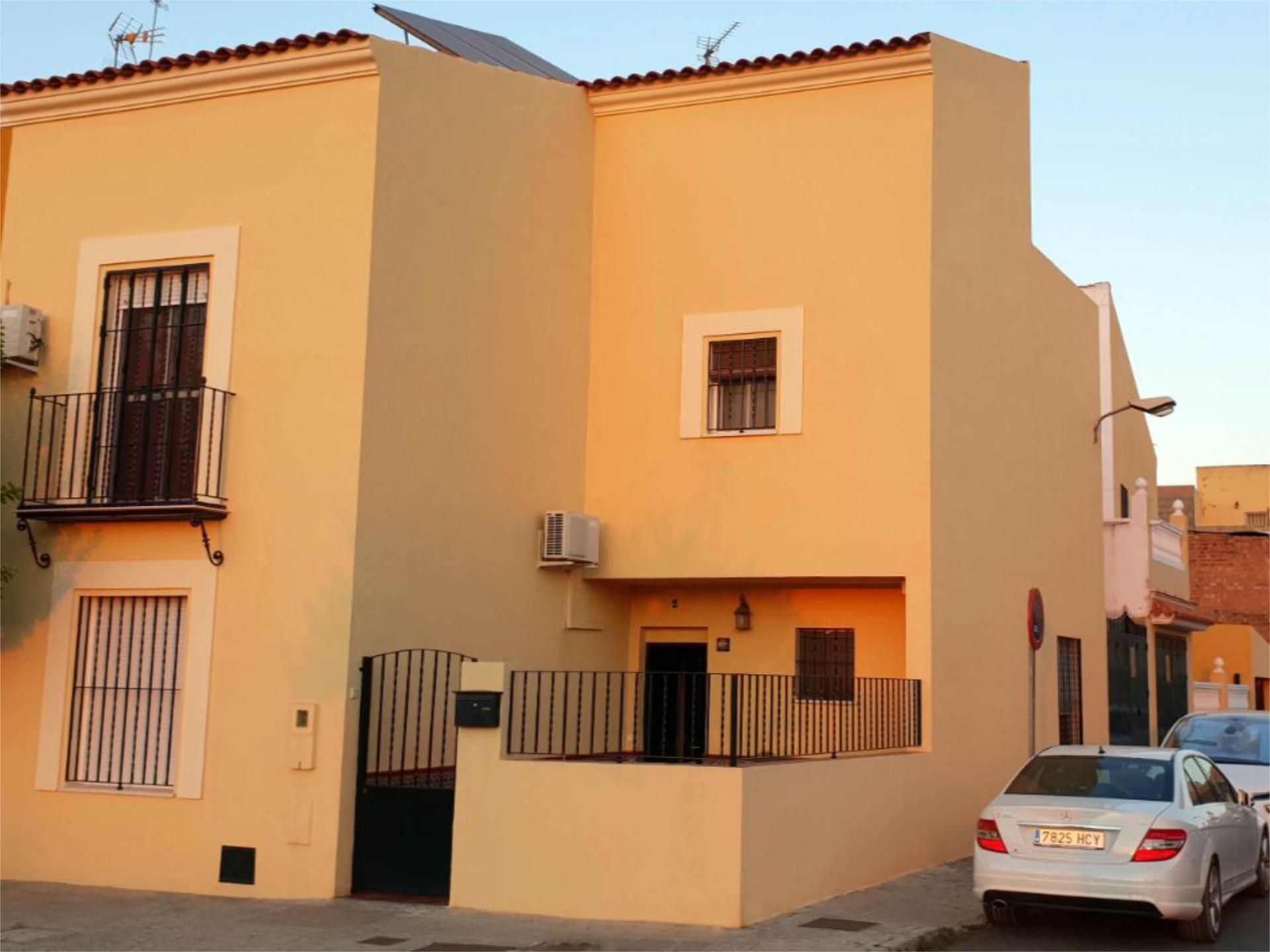 Exterior view of Flat for sale in Brenes  with Air Conditioner, Heating and Terrace