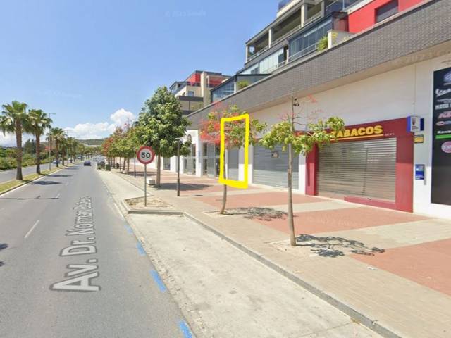 Local comercial en Alquiler en Avenida Doctor Norman Bethune, 7 en Motril  ciudad
