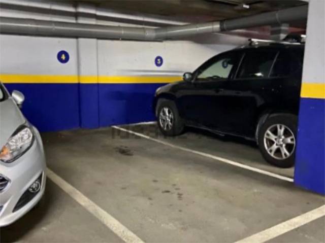 Garaje en Alquiler en Calle de Yécora, 18 en Rejas