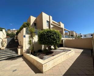 Exterior view of House or chalet for sale in Málaga Capital  with Air Conditioner, Terrace and Swimming Pool