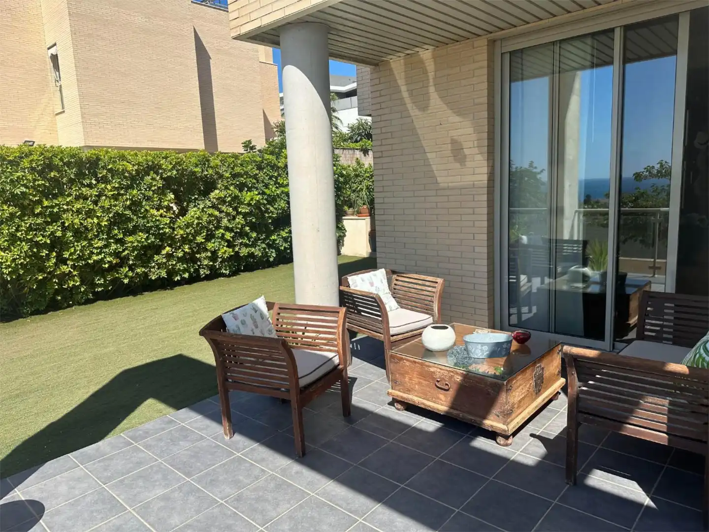 Houses for sale in Calle Orégano, 12, Cerrado de Calderón - Hacienda Paredes Terrace of Houses for sale in Málaga with Air Conditioner, Heating and Private garden