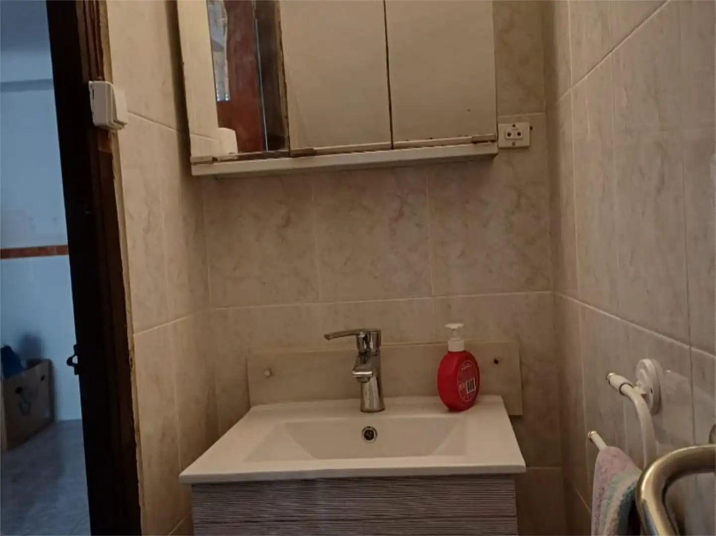 Badezimmer von Einfamilien-Reihenhaus zum Verkauf in Mira mit Terrasse, Möbliert und Balkon