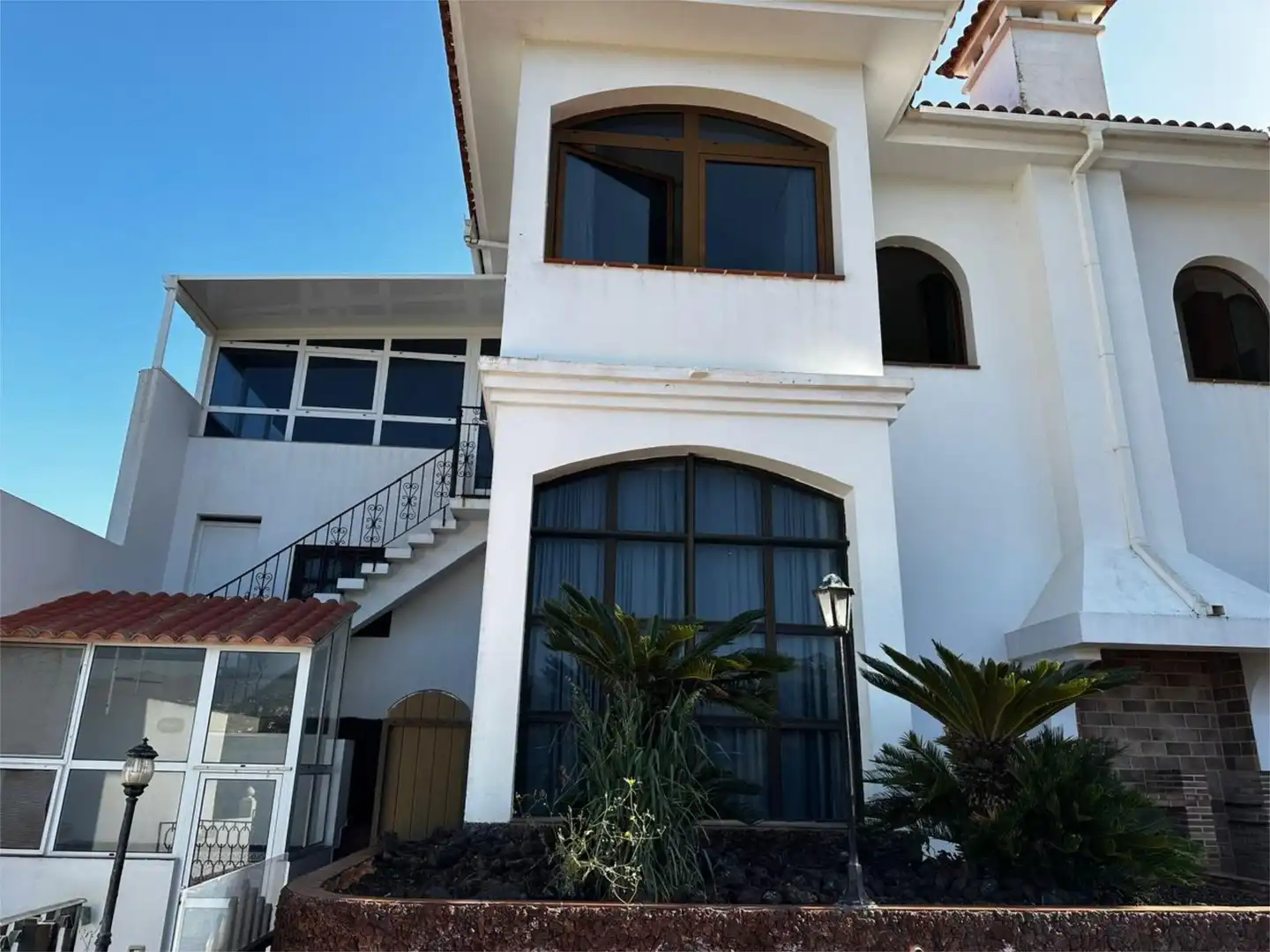 Vista exterior de Casa o chalet en venta en Santa Brígida con Aire acondicionado, Terraza y Balcón