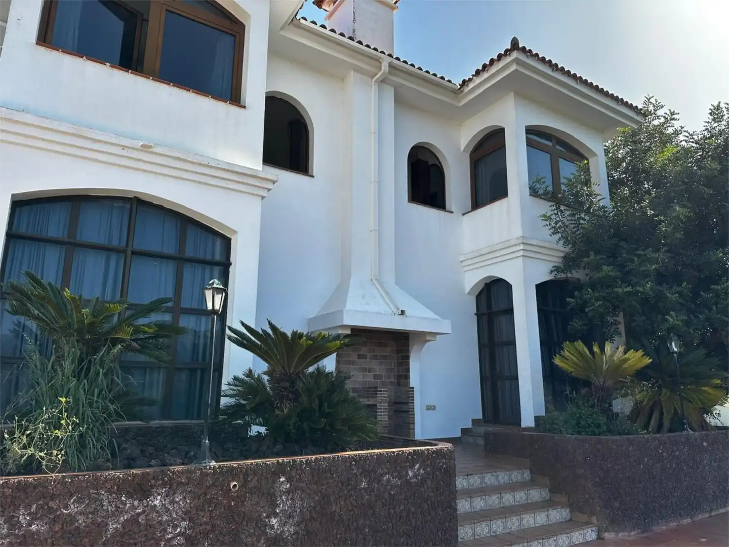 Vista exterior de Casa o chalet en venta en Santa Brígida con Aire acondicionado, Terraza y Balcón