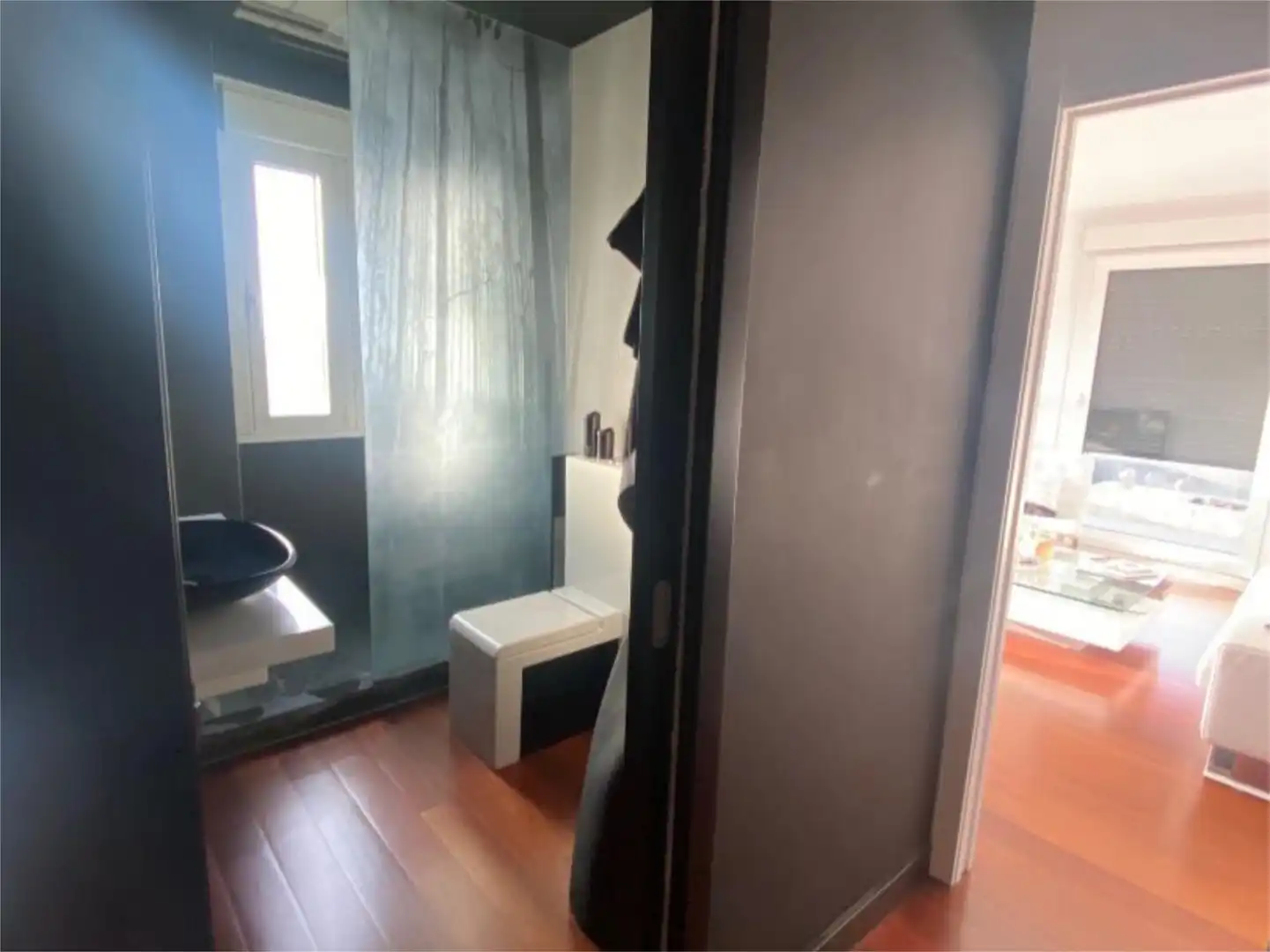 Bathroom of Flat for sale in Burgos  with Private garden, Parquet flooring and Terrace
