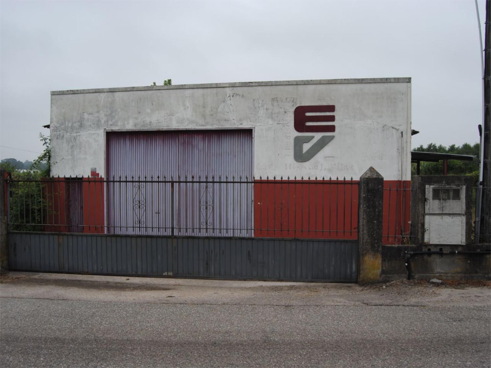 Exterior view of Industrial buildings for sale in Nigrán