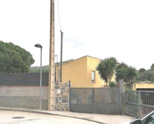 Vista exterior de Casa o xalet en venda en Alforja amb Aire condicionat, Terrassa i Piscina