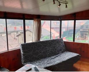 Dormitori de Casa adosada en venda en Mieres (Asturias) amb Terrassa i Balcó