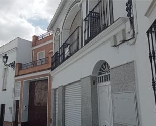 Vista exterior de Casa adosada en venda en Montellano amb Aire condicionat, Terrassa i Moblat