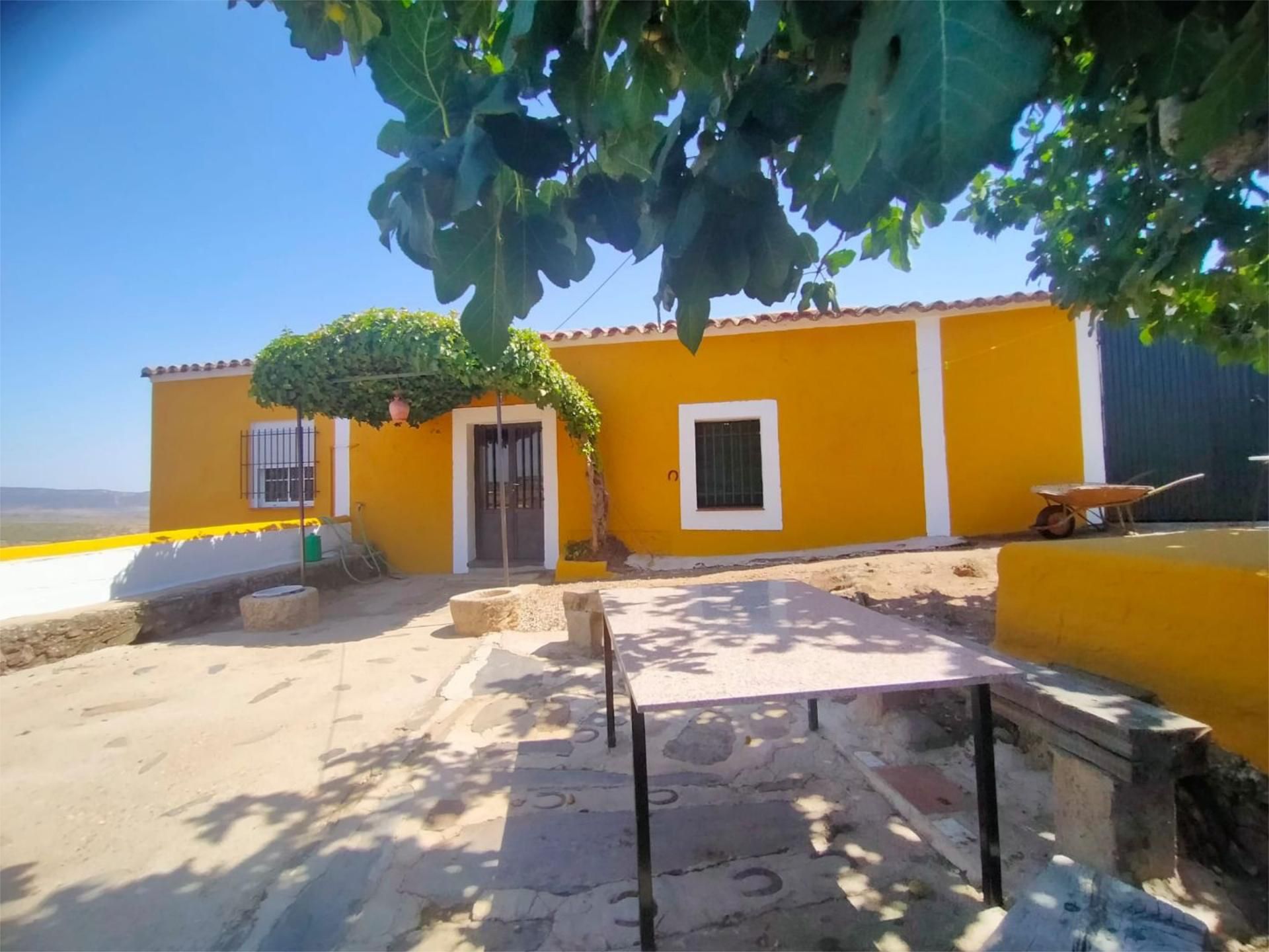 Finca rústica de lloguer a Valencia de Alcántara