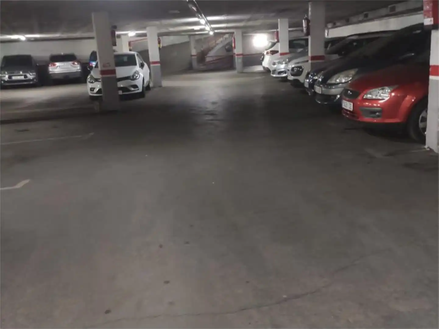 Garage zum Verkauf in Carrer Doctor Ramon Solanich i Riera, 52, Pubilla Cases Parkplatz von Garage zum Verkauf in L'Hospitalet de Llobregat