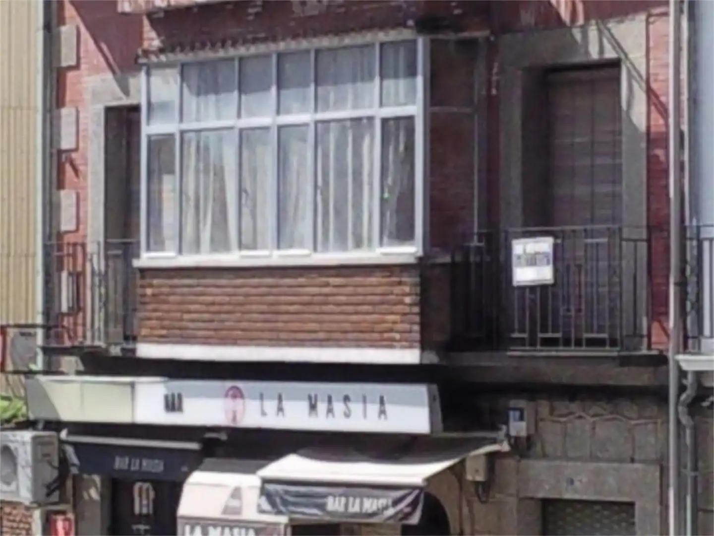 Piso en venta en Carretera Candeleda, 12, Arenas de San Pedro Vista exterior de Piso en venta en Arenas de San Pedro con Calefacción, Terraza y Amueblado