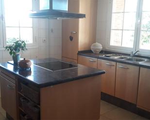 Kitchen of House or chalet for sale in Villafranca del Bierzo  with Heating, Private garden and Parquet flooring