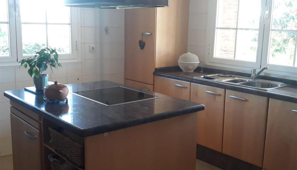 Foto 1 de Casa o xalet en venda a Avenida Díaz Ovelar, 1, Villafranca del Bierzo, León