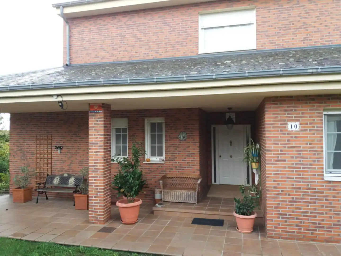 Casa o chalet en venta en Villafranca del Bierzo con Calefacción, Jardín privado y Parquet