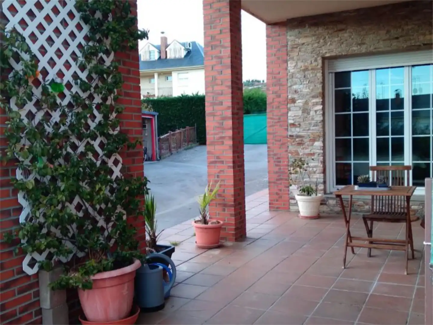 Terraza de Casa o chalet en venta en Villafranca del Bierzo con Calefacción, Jardín privado y Parquet