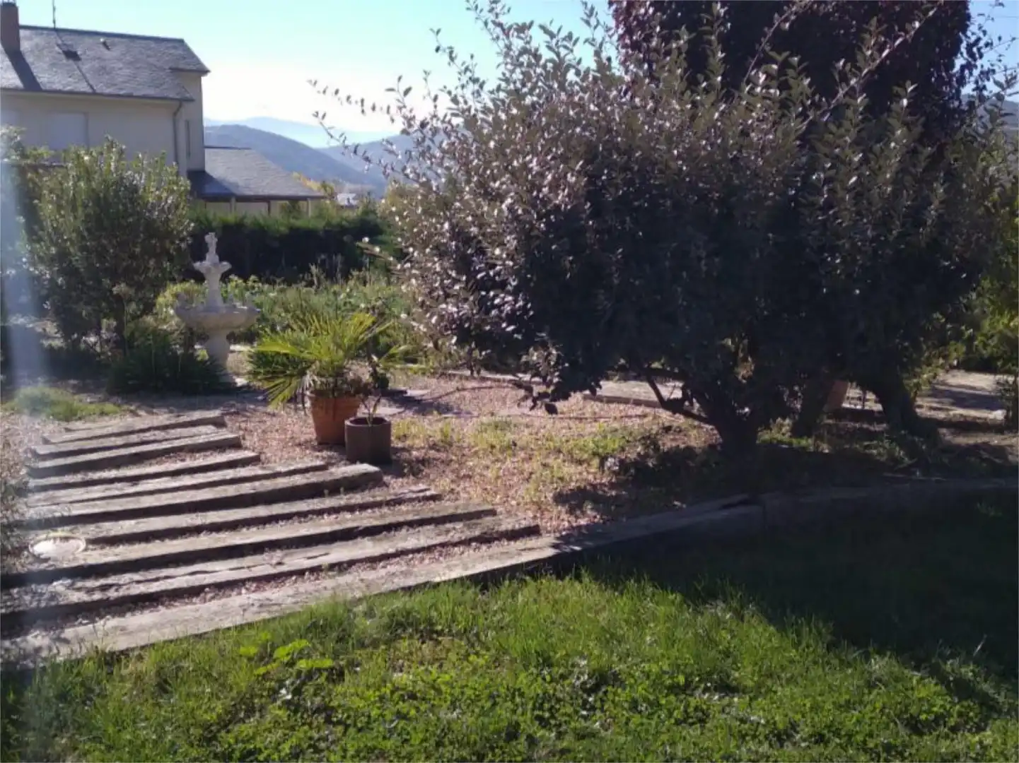 Jardín de Casa o chalet en venta en Villafranca del Bierzo con Calefacción, Jardín privado y Parquet