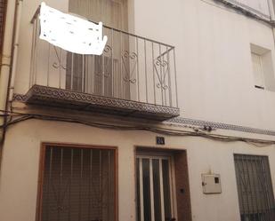 Vista exterior de Casa adosada en venda en Tales amb Terrassa