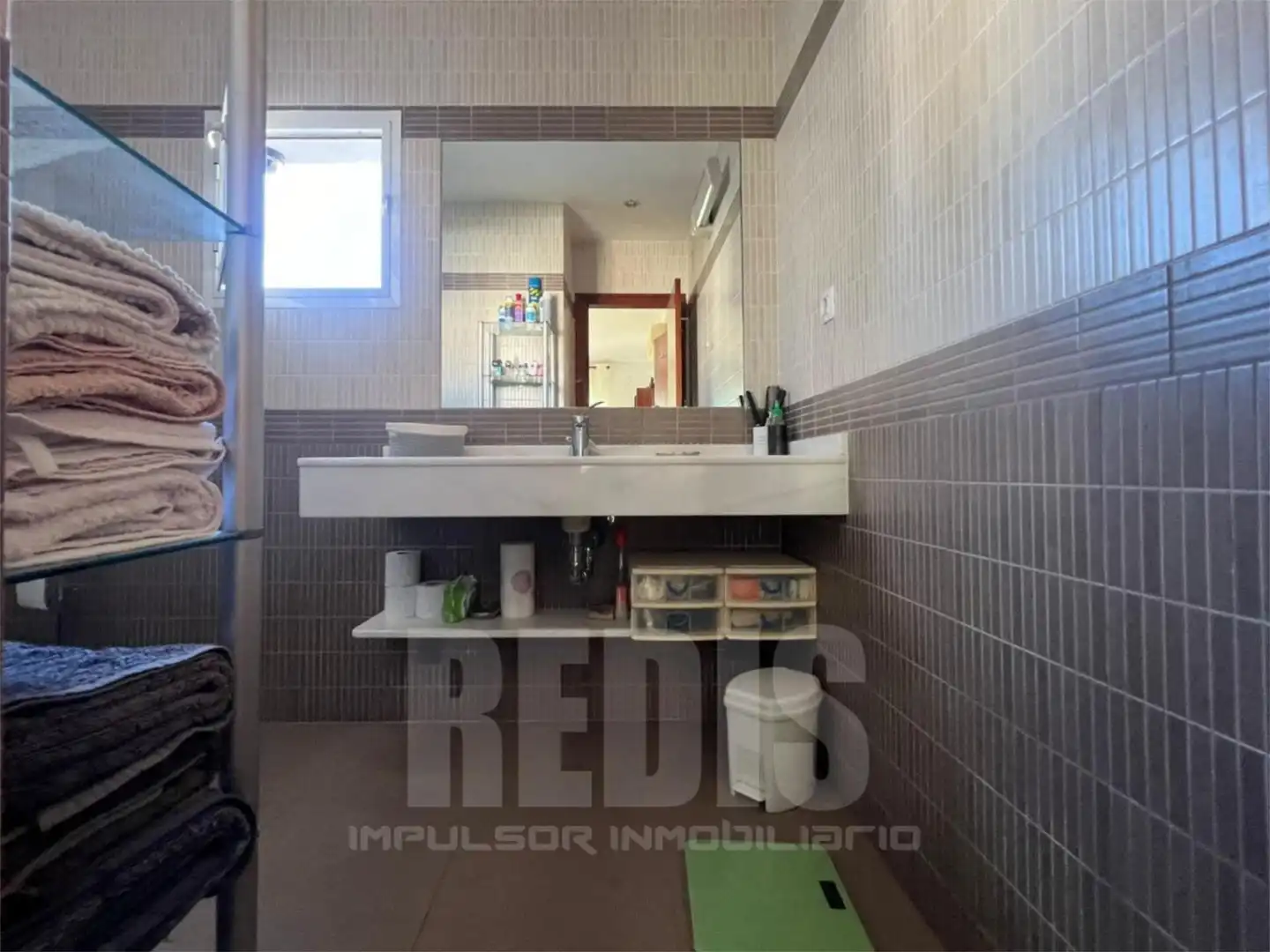 Houses for sale in Avenida de Montecarlo, 5, Rincón Alto Bathroom of Houses for sale in Benidorm with Air Conditioner, Terrace and Swimming Pool