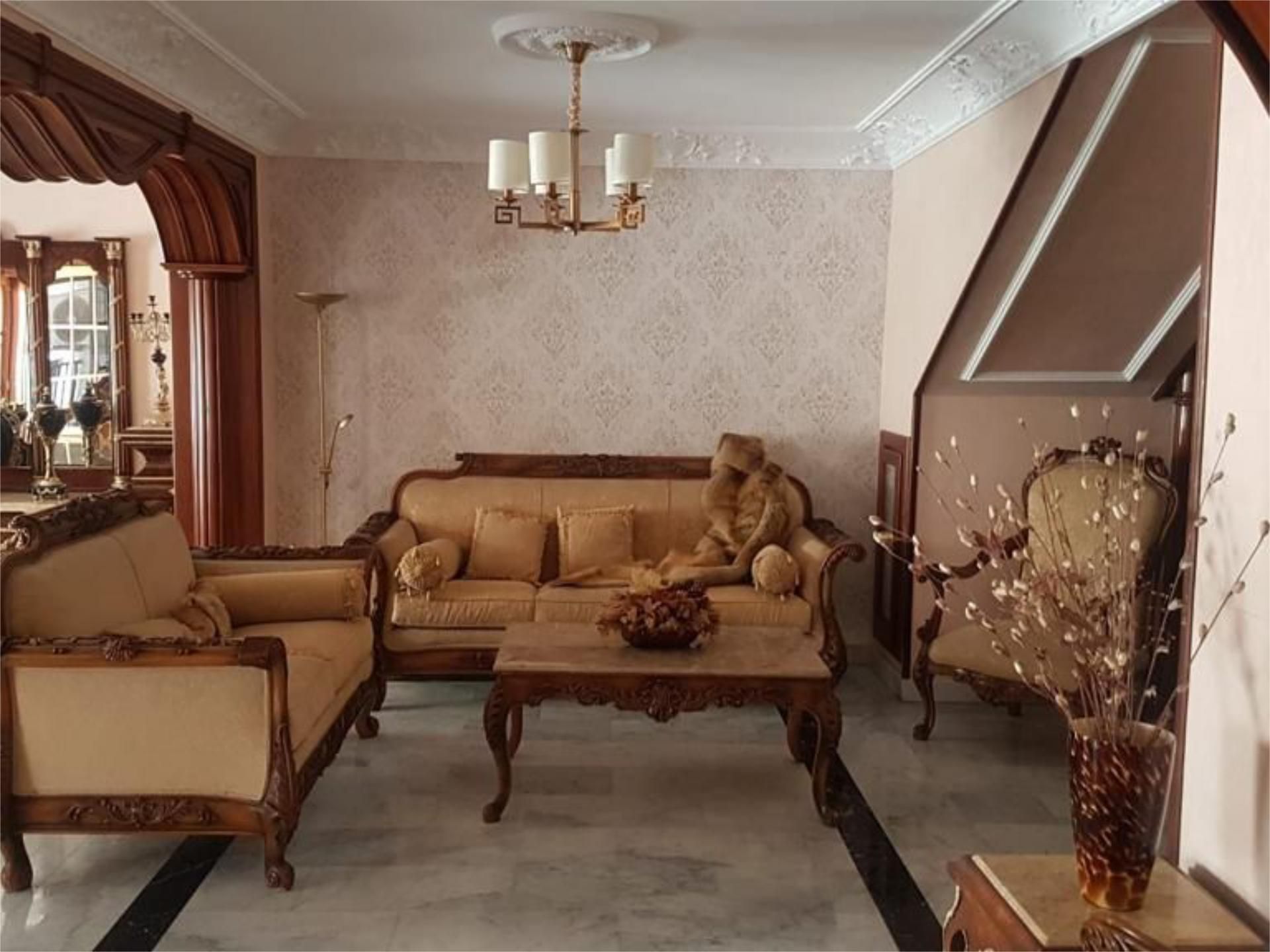 Sala d'estar de Àtic de lloguer en  Ceuta Capital amb Aire condicionat, Jardí privat i Parquet