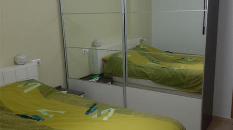 Foto 3 de Casa adosada en venda a Ronda Levante, 22, Almuniente, Huesca