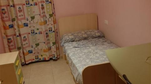 Foto 5 de Casa adosada en venda a Ronda Levante, 22, Almuniente, Huesca