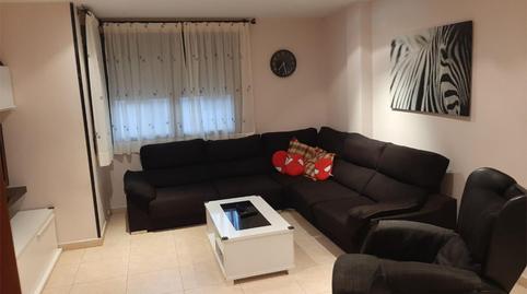 Foto 2 de Casa adosada en venda a Ronda Levante, 22, Almuniente, Huesca