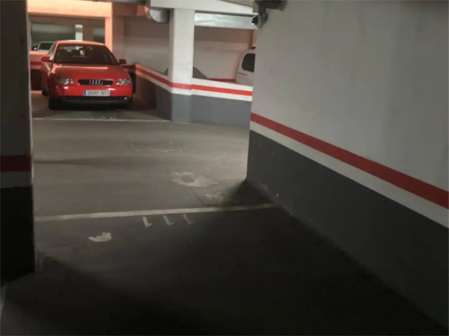 Aparcament de Garatge en venda en Madrid