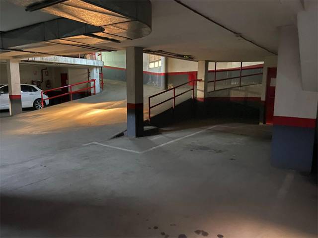 Garaje en Venta en Calle Arquitectos, 12 en Getafe Norte