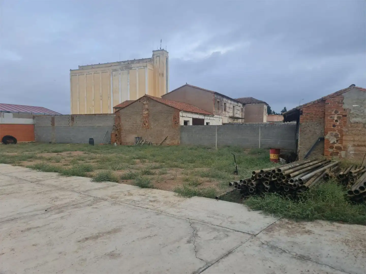 Industrial buildings for rent in Camino Villagonzalo, 1, Guareña