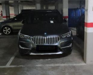 Parkplatz von Garage miete in Salt