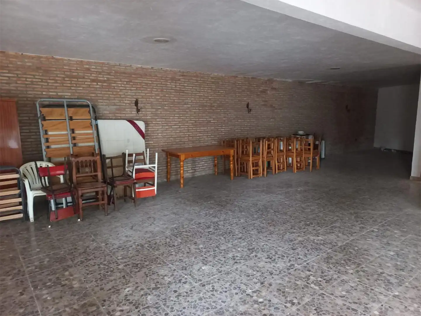 Local de lloguer a Lino Bueno, 12, Alcolea del Pinar Local de lloguer en Alcolea del Pinar amb Calefacció, Moblat i Forn